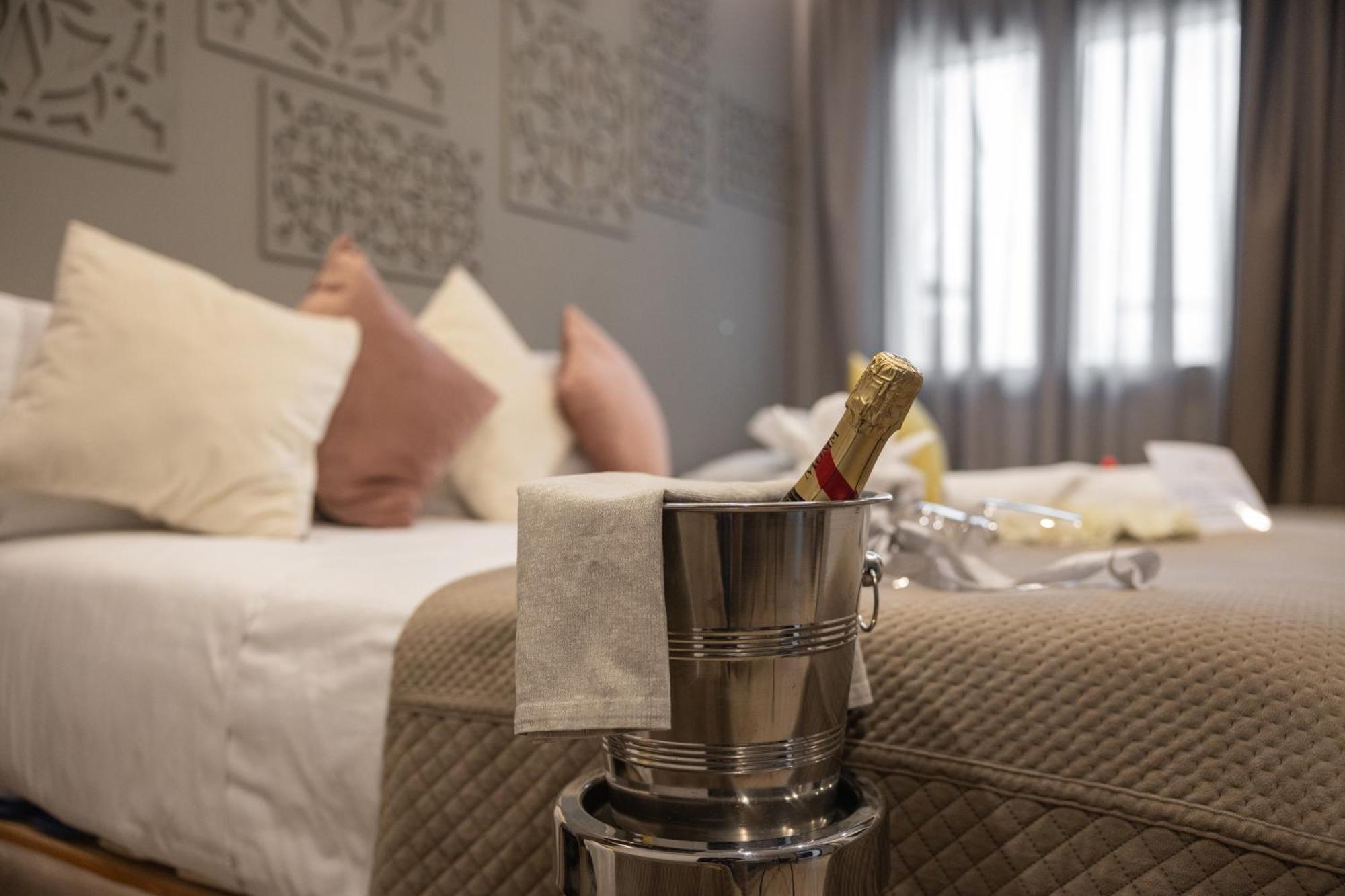 Giafra Luxury Rooms Agrigento Exterior photo